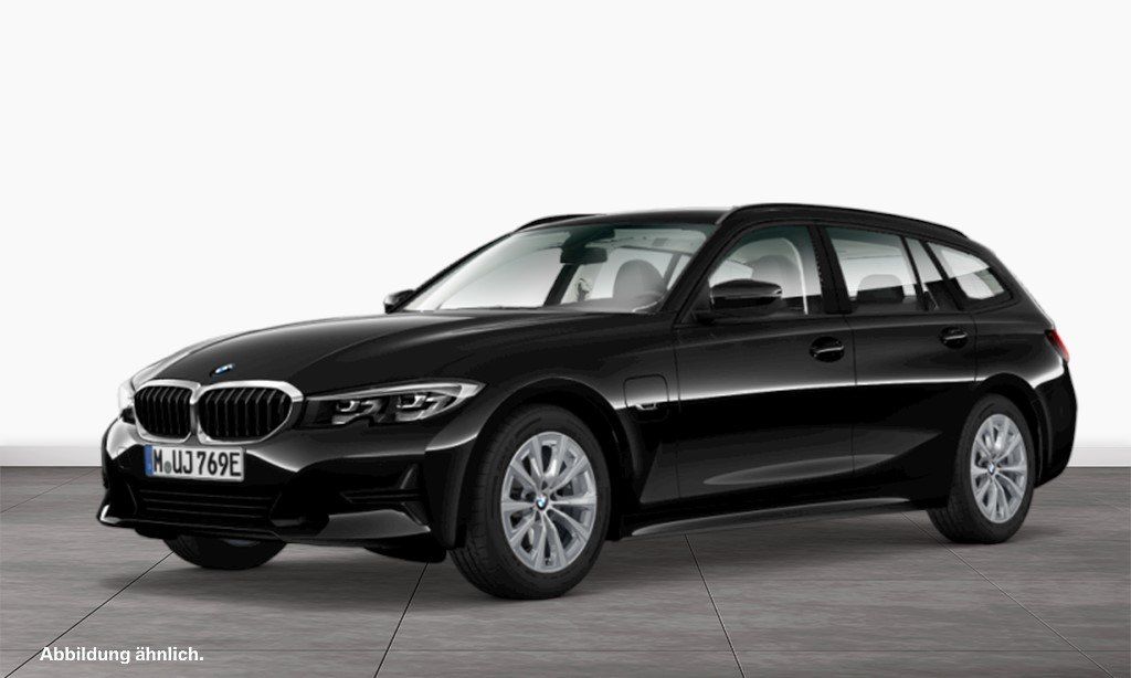 BMW 320 2022