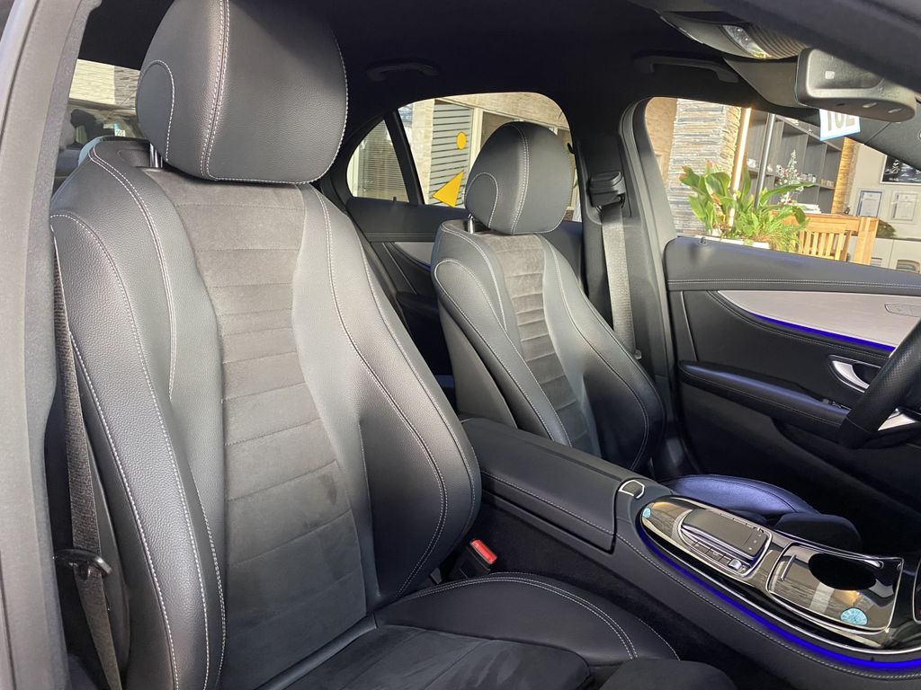 Mercedes-Benz E 300 2021