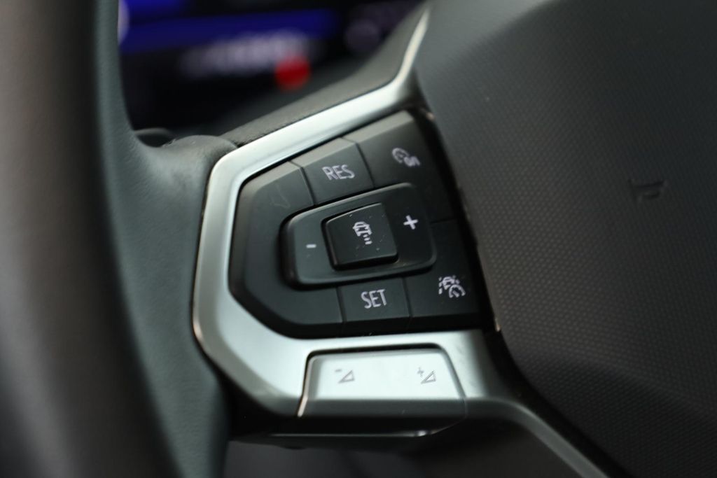 Volkswagen Touran 2025