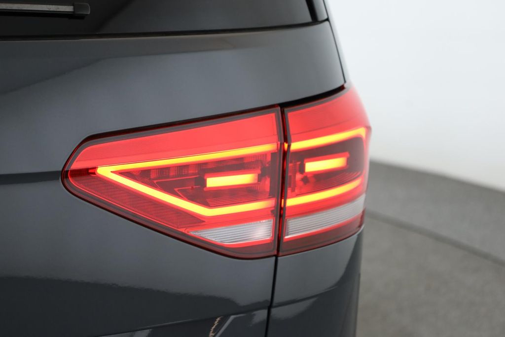 Volkswagen Touran 2025