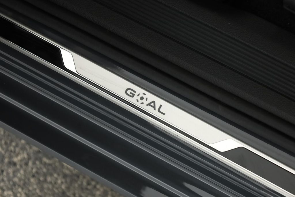 Volkswagen Touran 2025