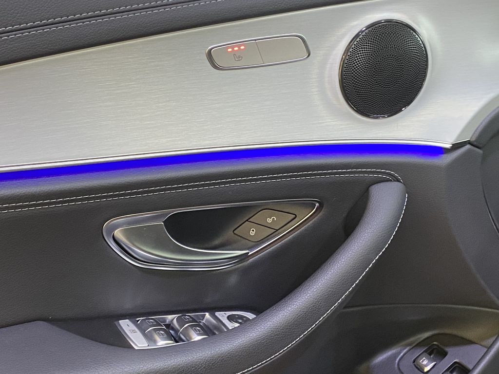 Mercedes-Benz E 300 2021