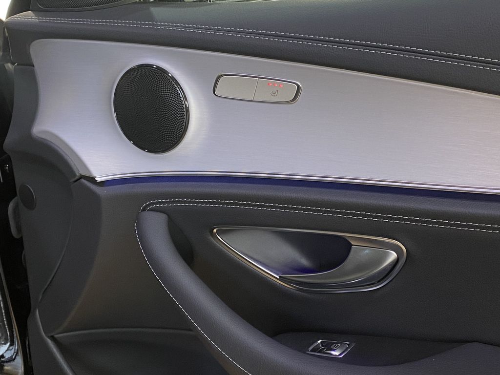 Mercedes-Benz E 300 2021