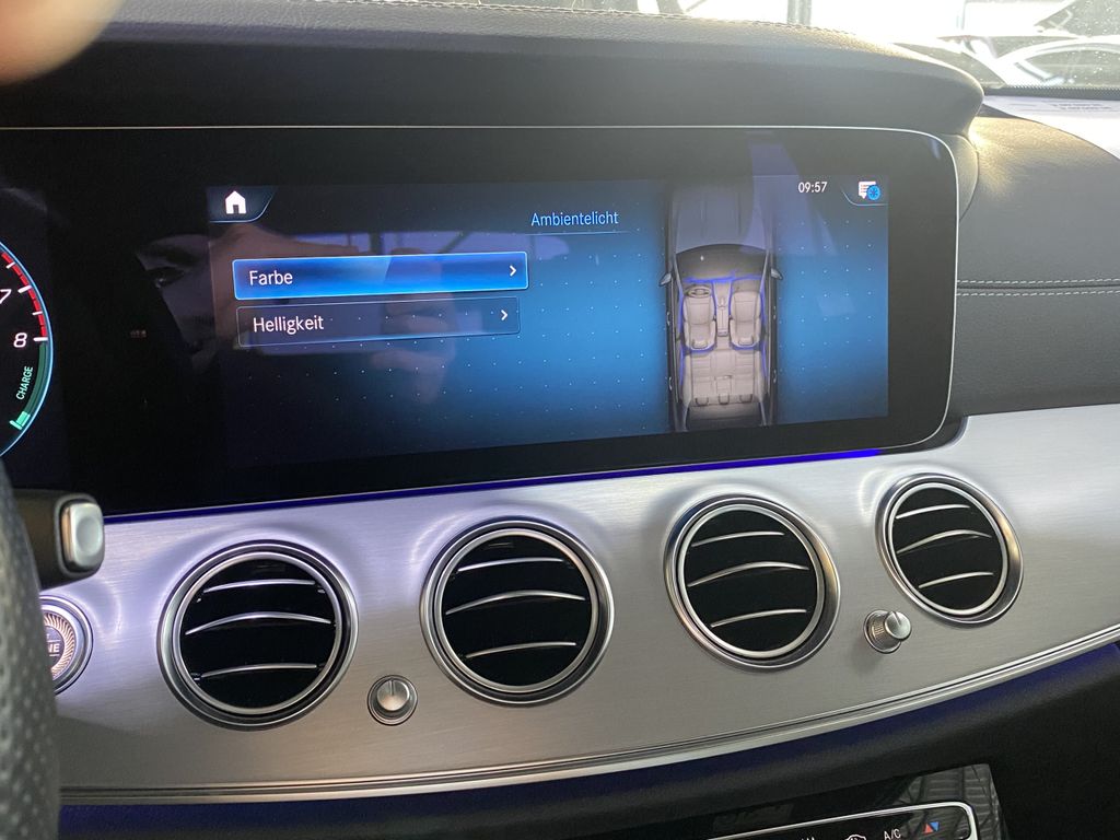 Mercedes-Benz E 300 2021