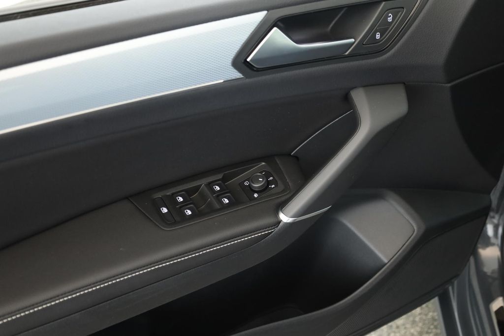 Volkswagen Touran 2025