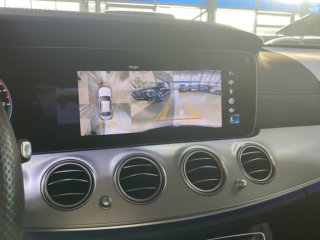 Mercedes-Benz E 300 2021