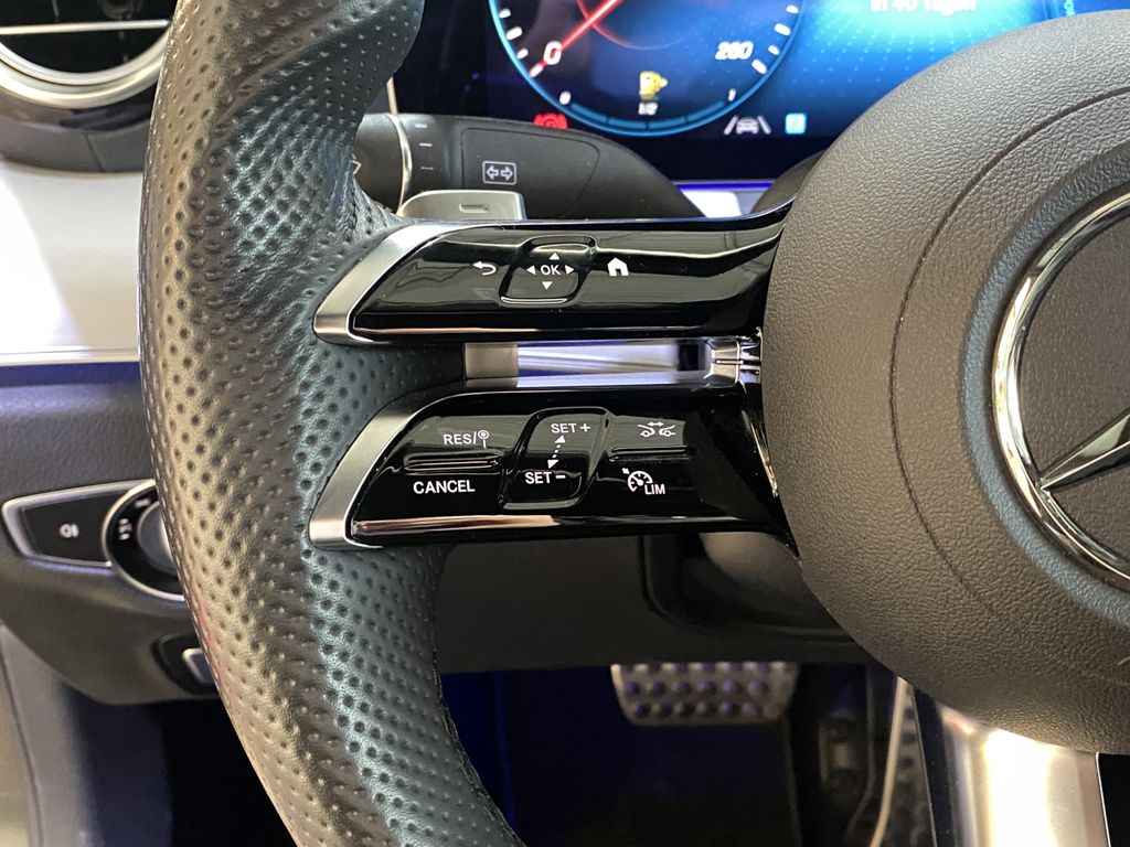 Mercedes-Benz E 300 2021