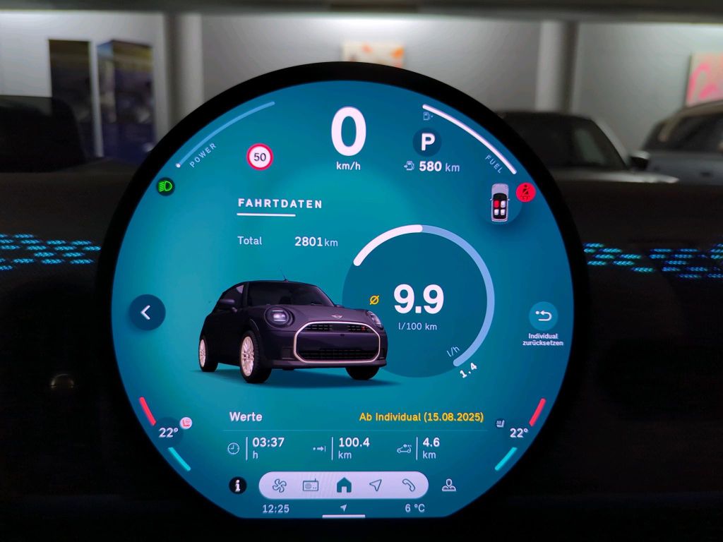 MINI Cooper Cabrio 2024