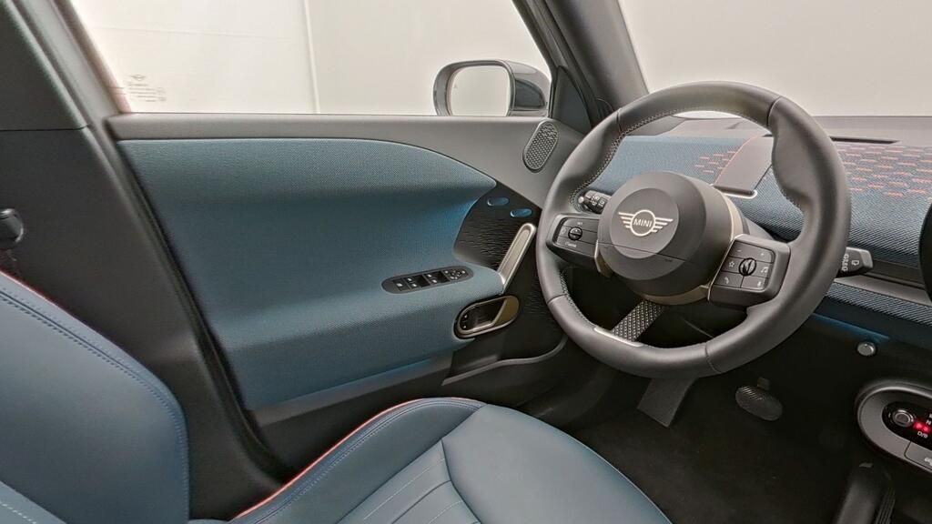 MINI John Cooper Works 2024