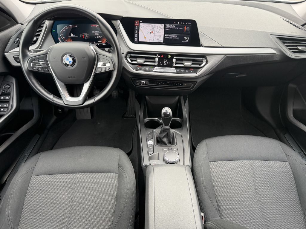 BMW 116 2022
