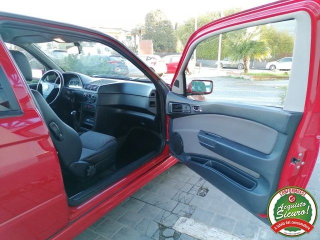 Alfa Romeo 145 1996