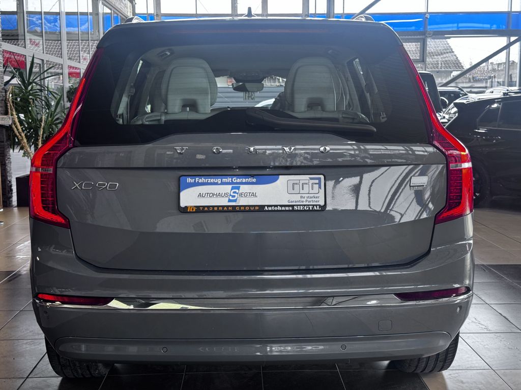 Volvo XC90 2023