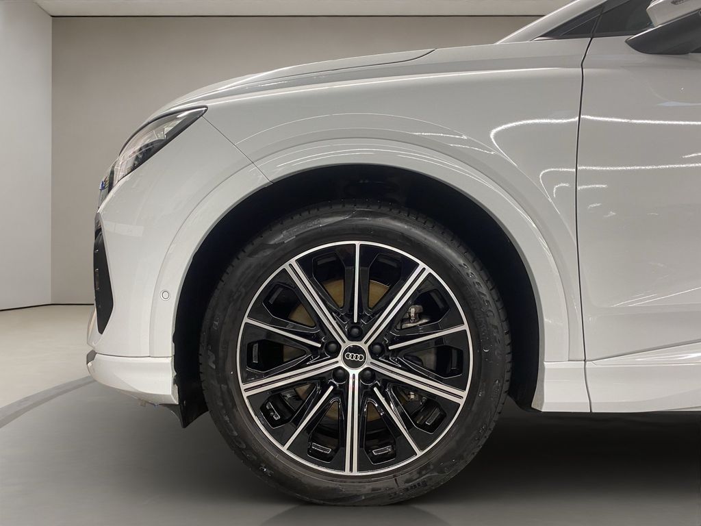 Audi Q4 e-tron 2022