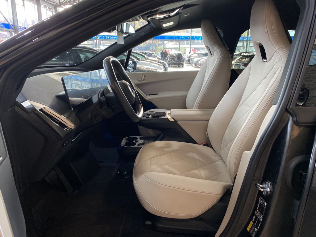 BMW iX 2023