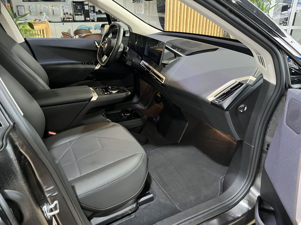 BMW iX 2023