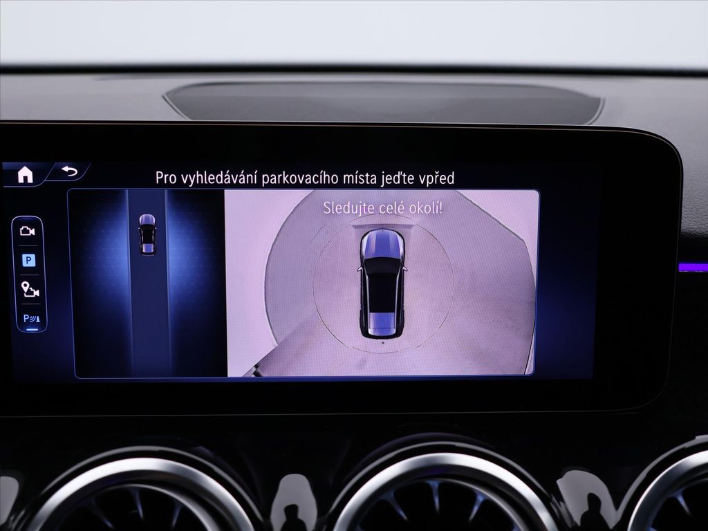 Mercedes-Benz GLB 200 2025