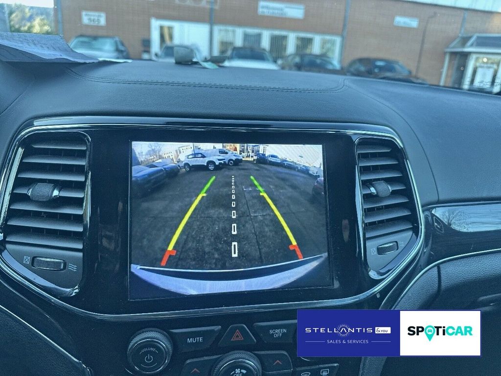 Jeep Grand Cherokee 2020