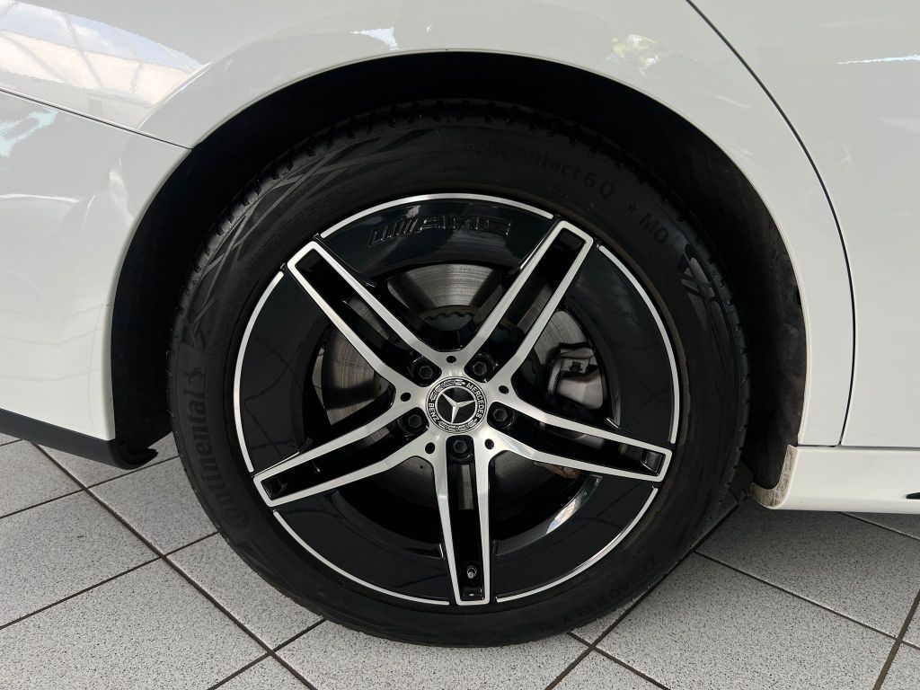 Mercedes-Benz E 300 2024