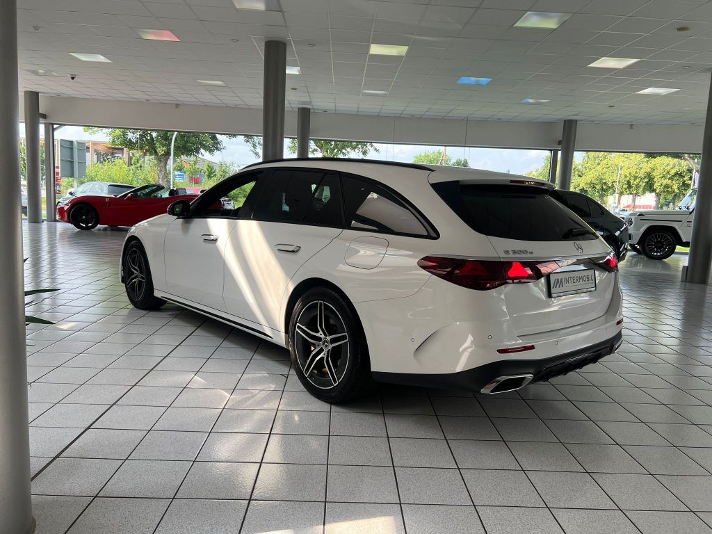 Mercedes-Benz E 300 2024
