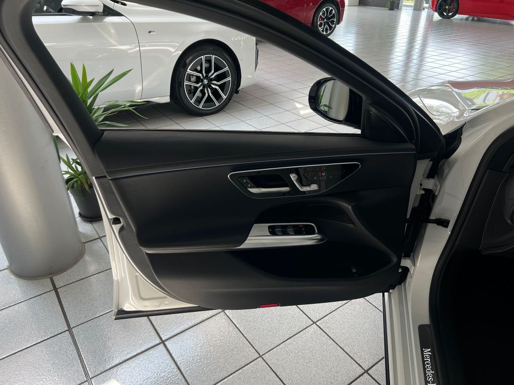 Mercedes-Benz E 300 2024