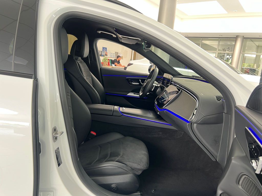 Mercedes-Benz E 300 2024