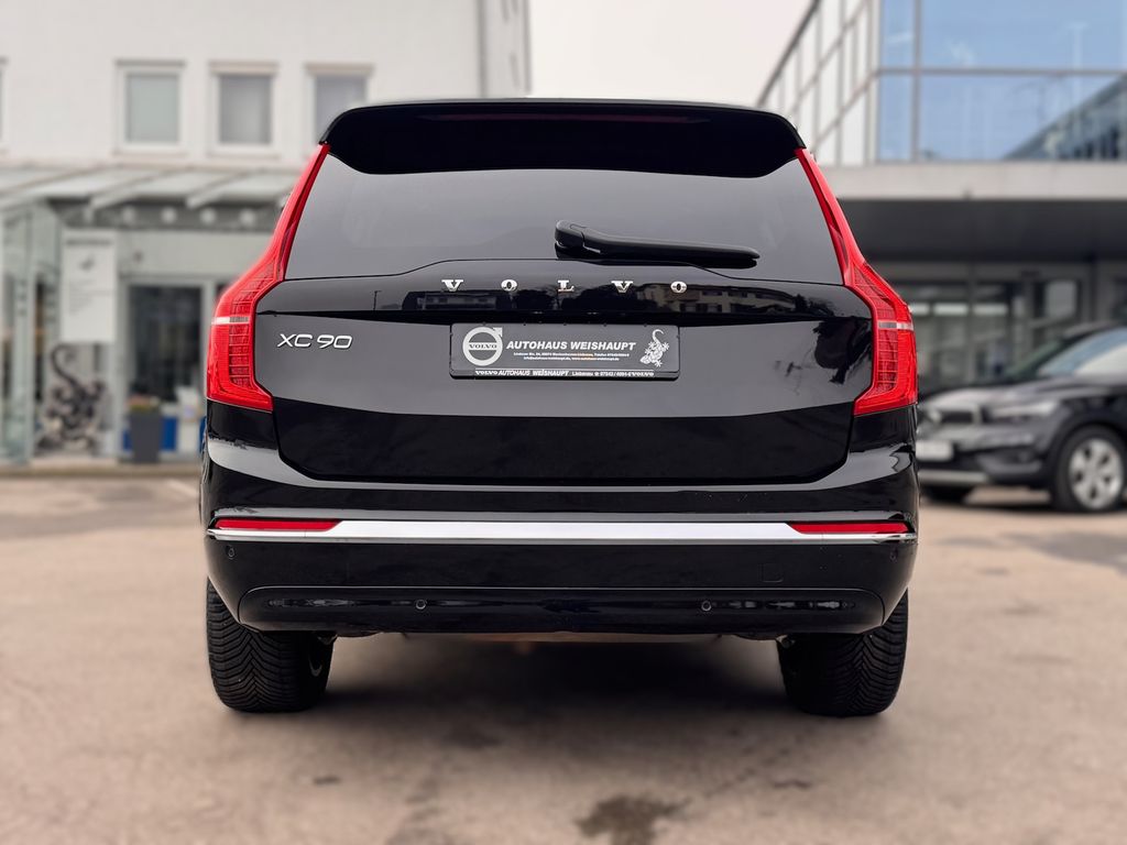Volvo XC90 2024