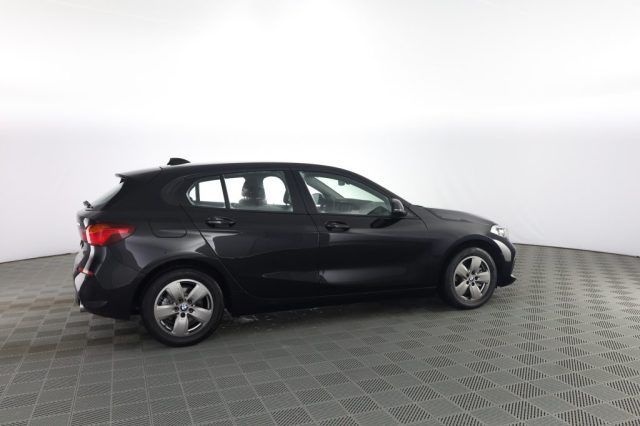 BMW 118 2021
