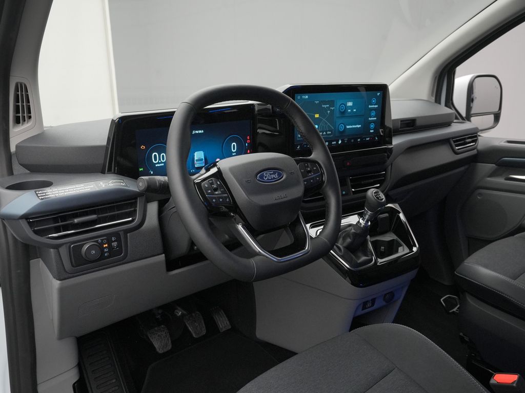Ford Tourneo Custom 2025