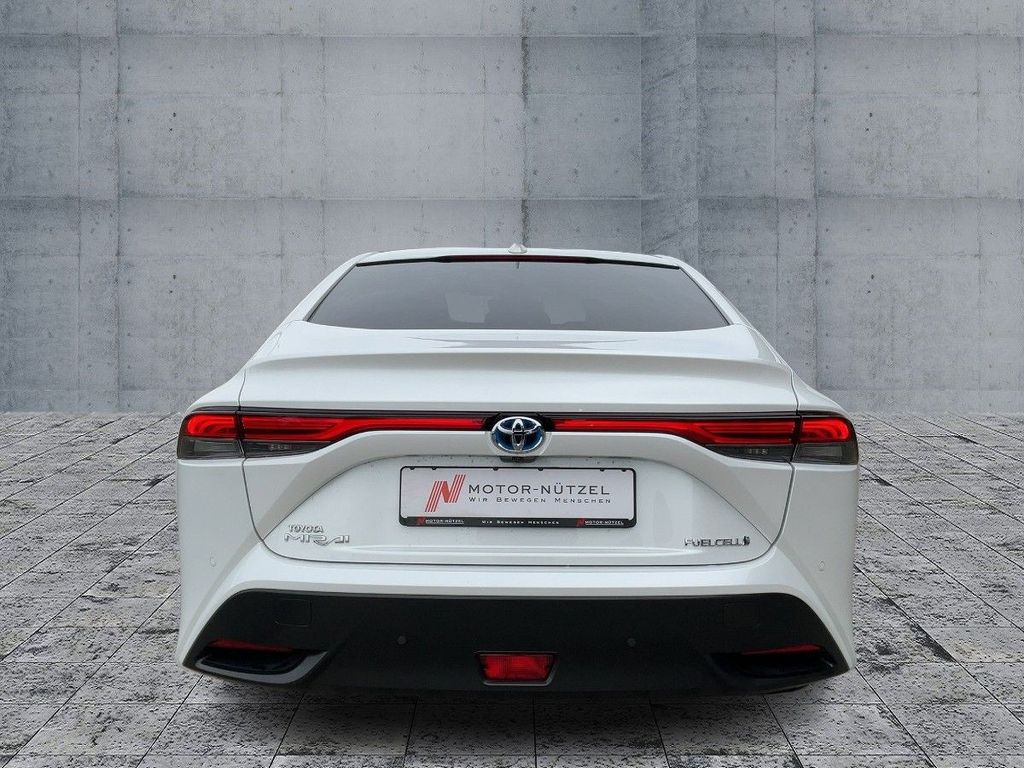 Toyota Mirai 2023