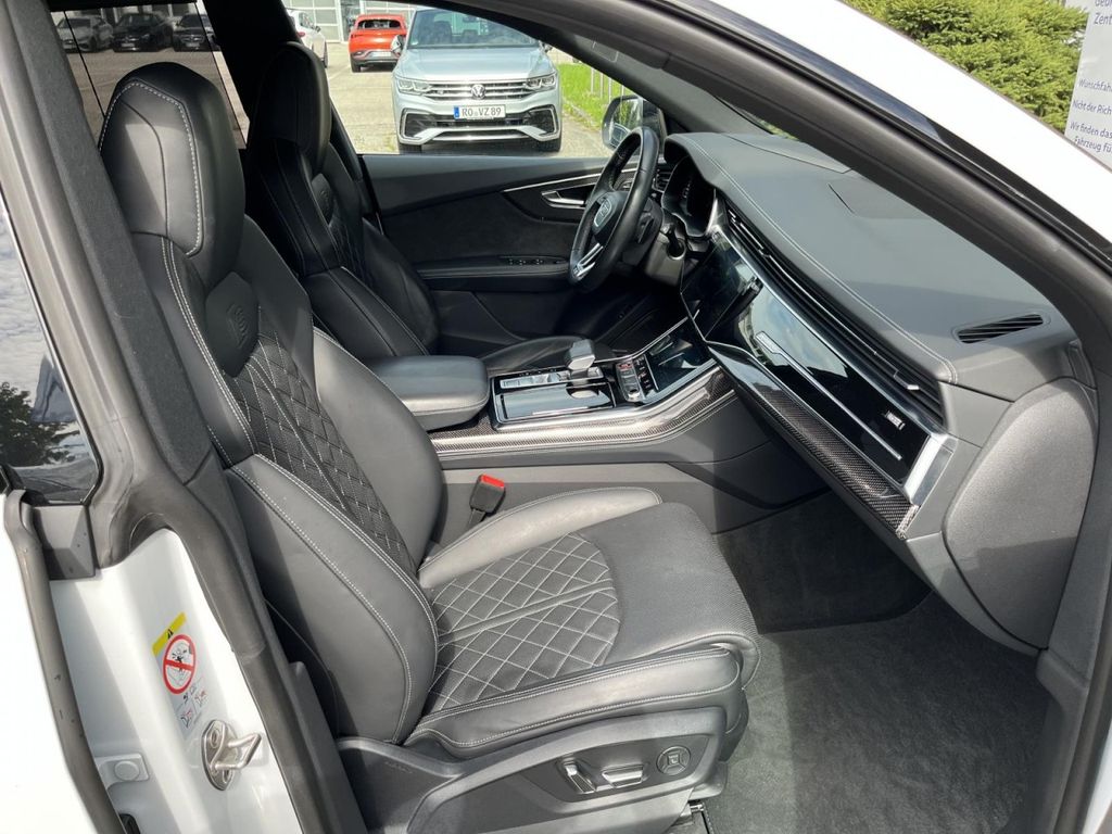 Audi SQ8 2022