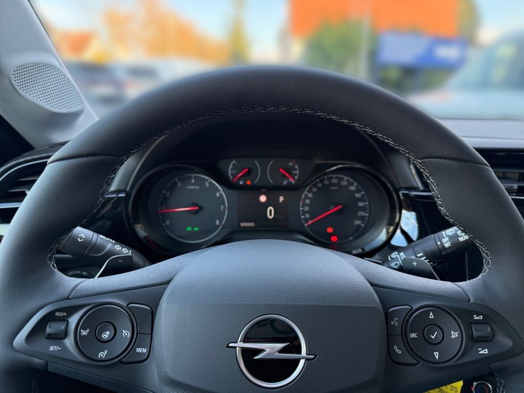 Opel Corsa 2025