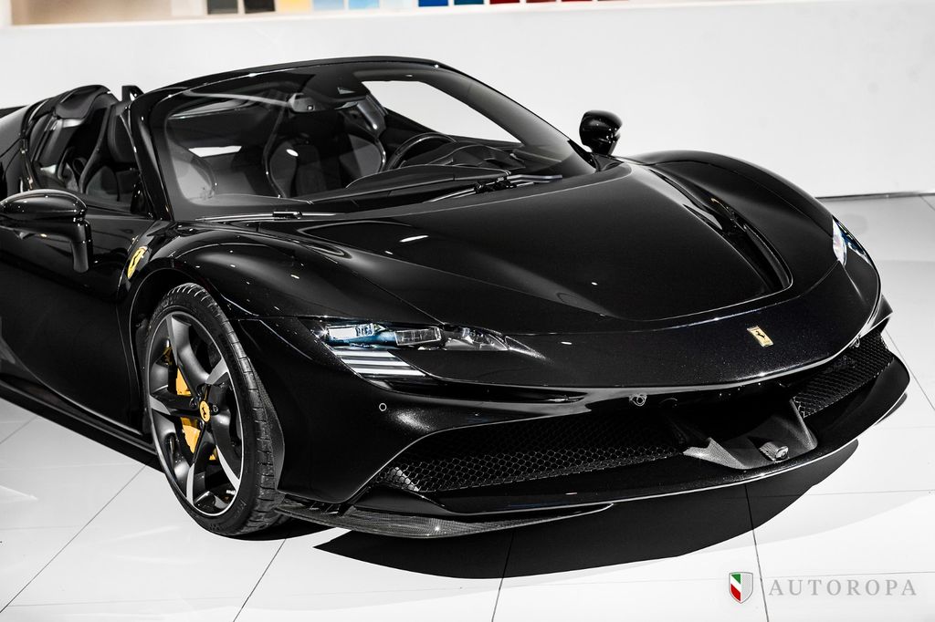 Ferrari SF90 2024