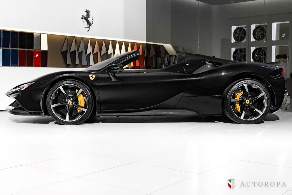 Ferrari SF90 2024