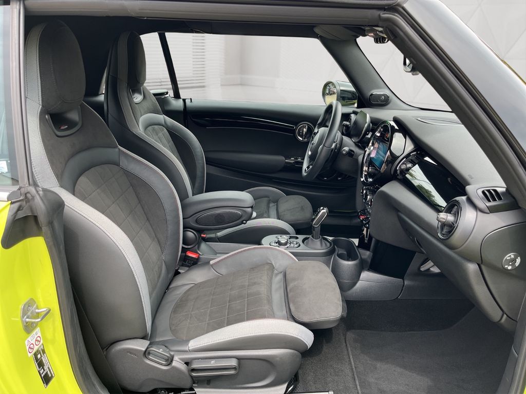 MINI John Cooper Works Cabrio 2022