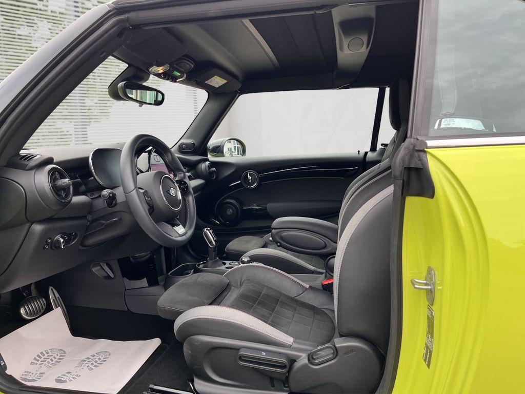 MINI John Cooper Works Cabrio 2022