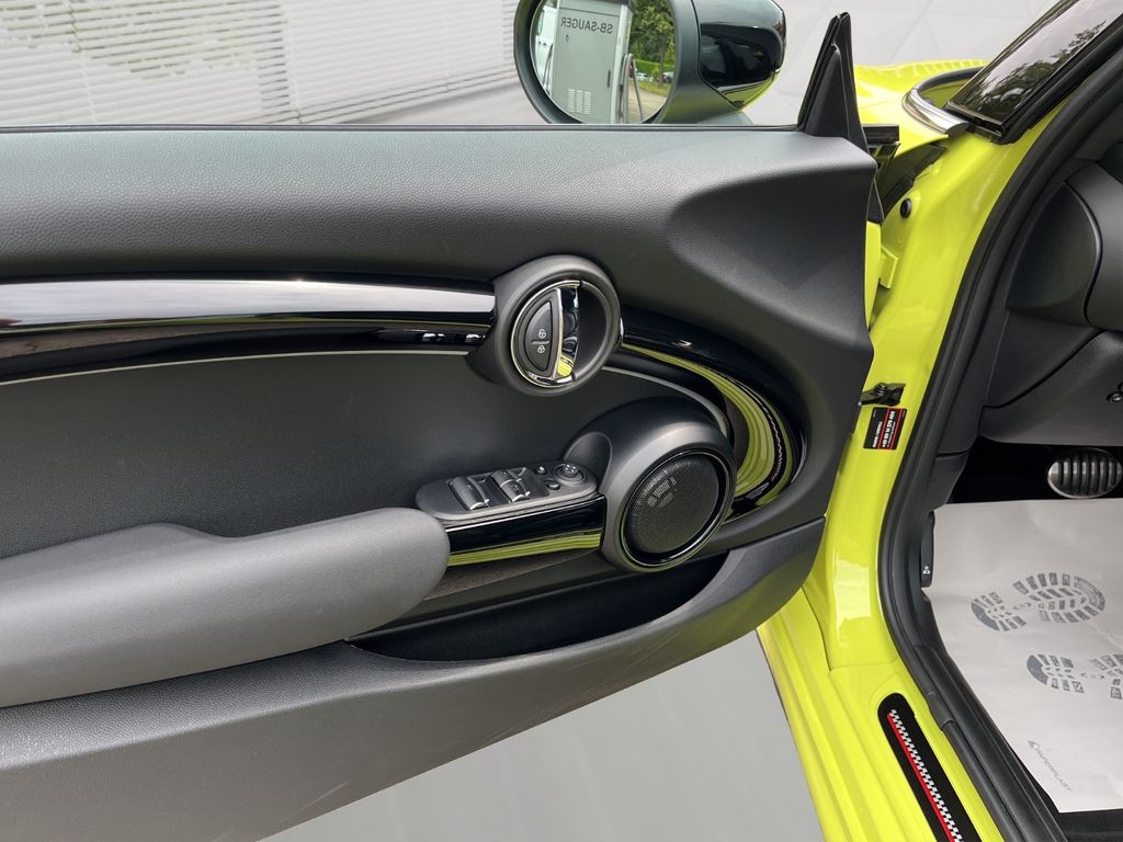 MINI John Cooper Works Cabrio 2022