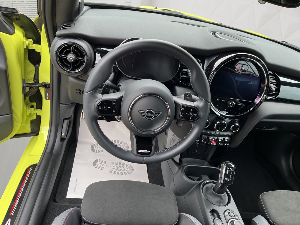 MINI John Cooper Works Cabrio 2022