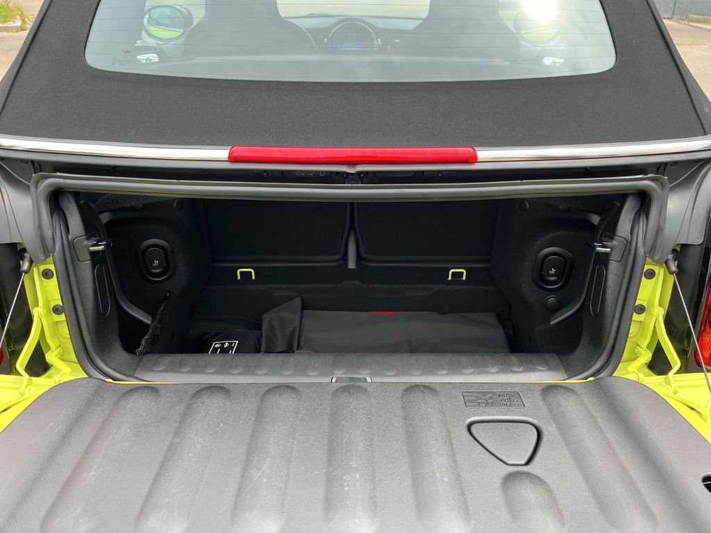 MINI John Cooper Works Cabrio 2022