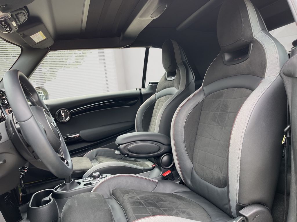 MINI John Cooper Works Cabrio 2022