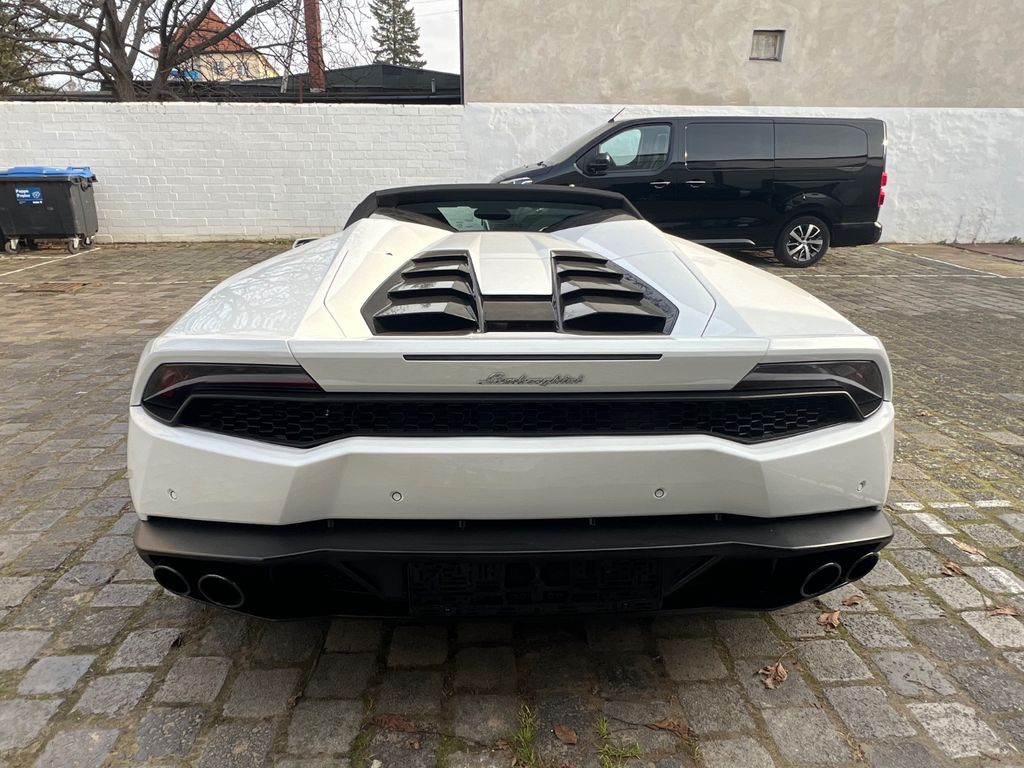 Lamborghini Huracán 2016