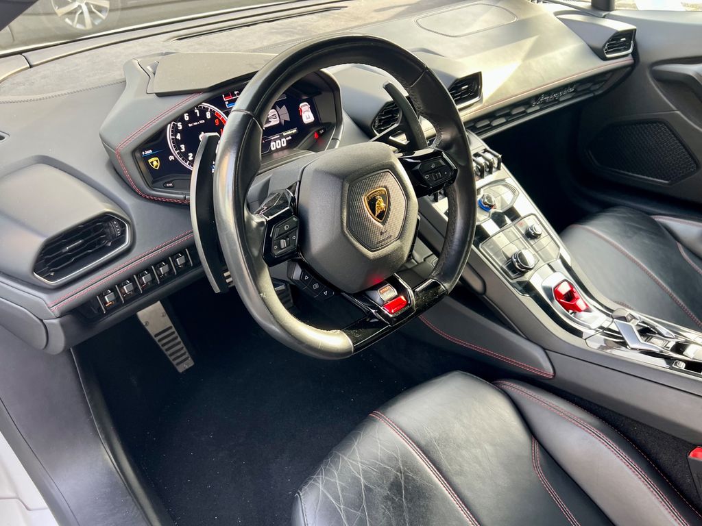 Lamborghini Huracán 2016