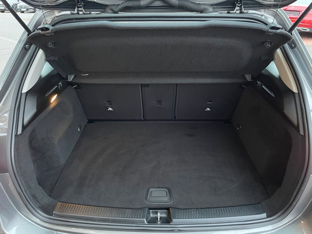 Mercedes-Benz B 200 2022