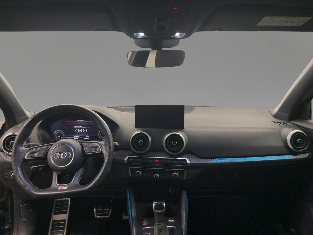 Audi SQ2 2021