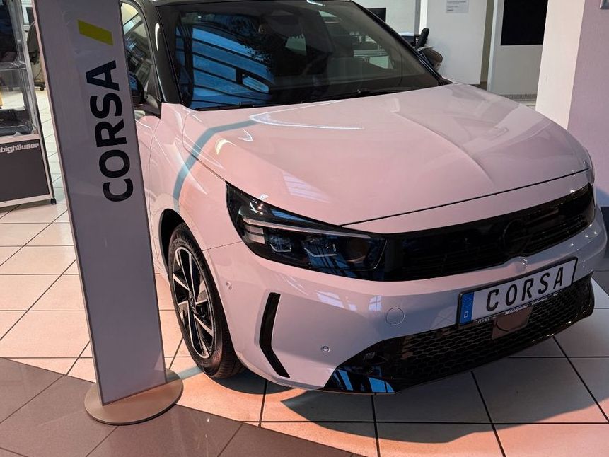 Opel Corsa 2025