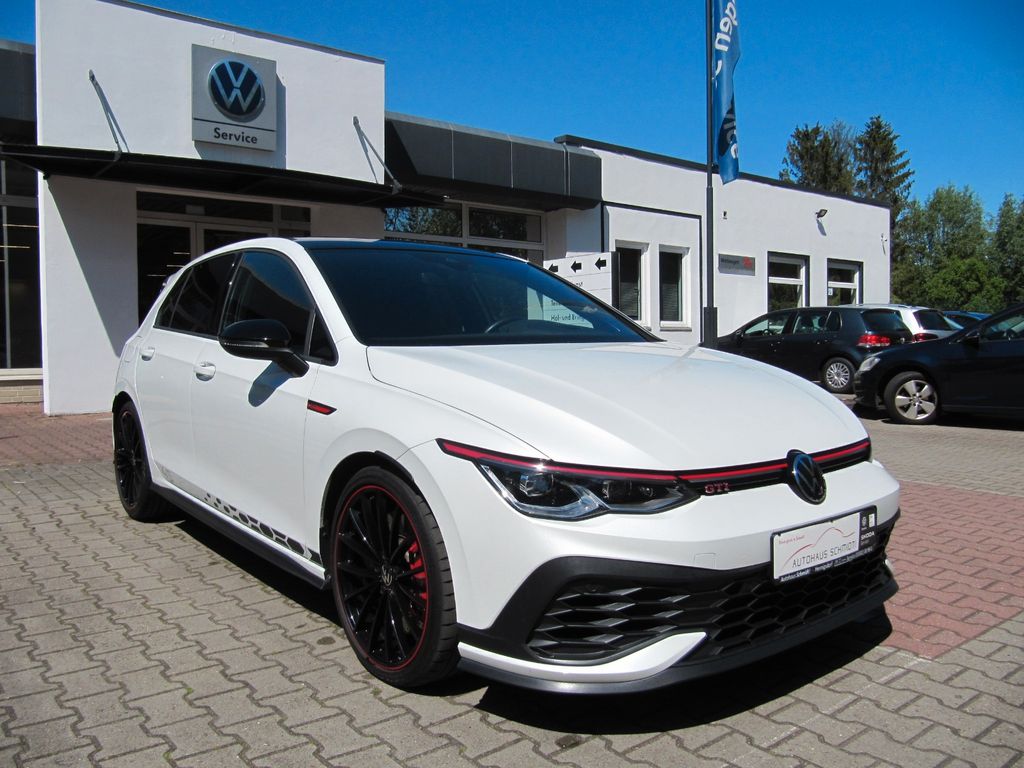 Volkswagen Golf 2021