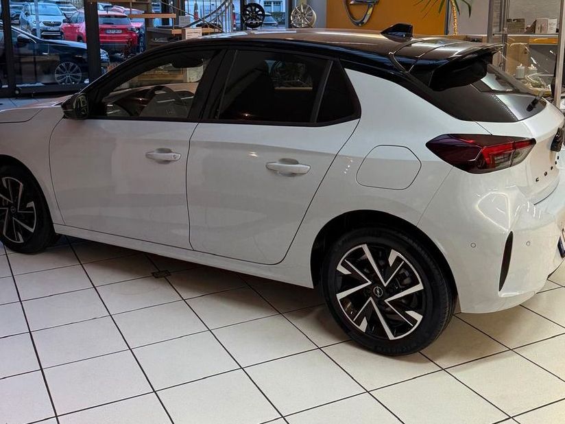 Opel Corsa 2025
