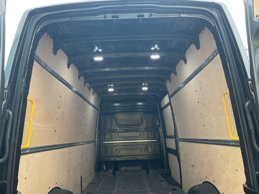 Volkswagen Crafter 2022