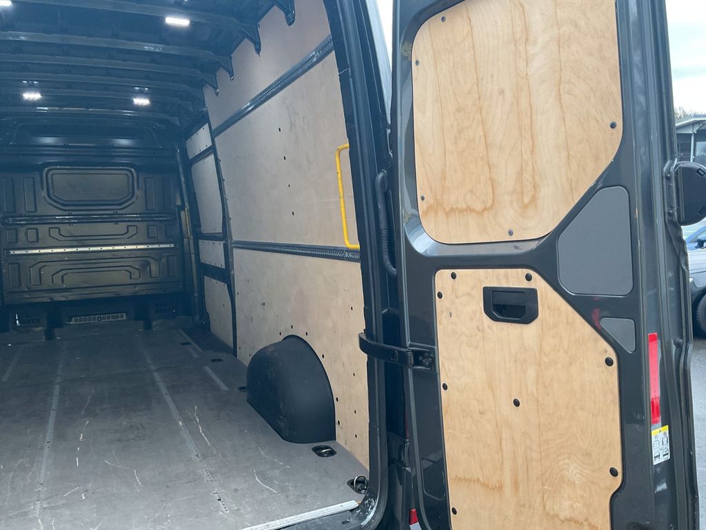 Volkswagen Crafter 2022