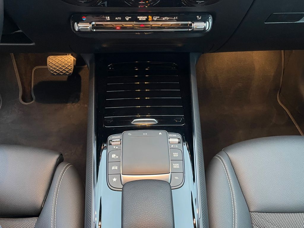 Mercedes-Benz B 200 2022