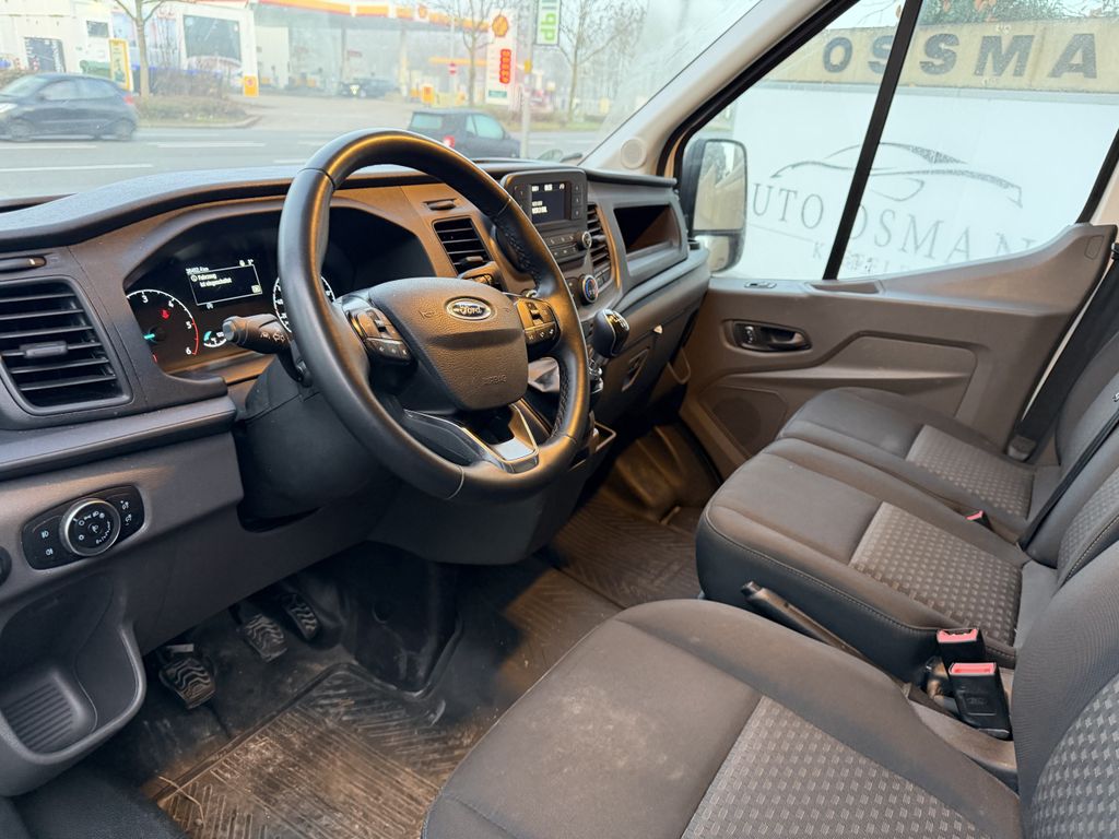 Ford Transit 2023